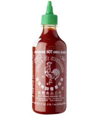 #RT Huy Fong Sriracha Hot Chili Sauce Aka Rooster Sauce (Chili Sauce) 435ml -Created from sun ripened chilies into a smooth paste, we have captured its flavor in a convenient squeeze bottle