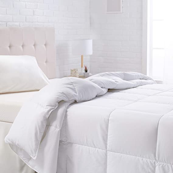 AmazonBasics Down Alternative Bed Comforter - Full/Queen, All-Season