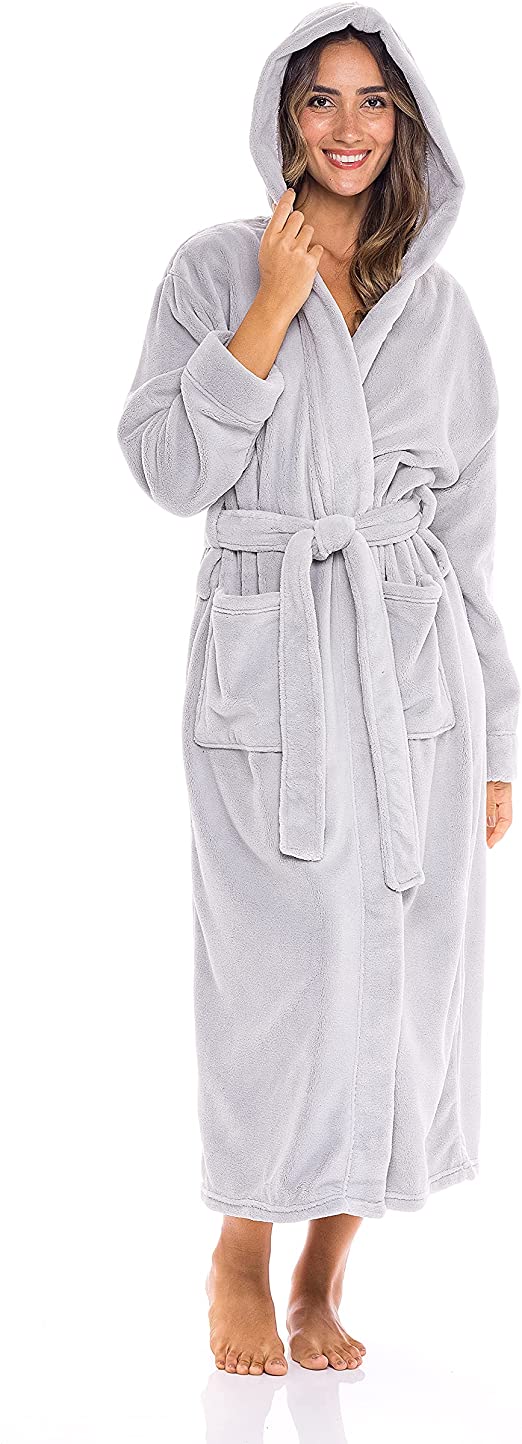 Alexander Del Rossa Women’s Robe, Plush Fleece Hooded Bathrobe with Two Large Front Pockets