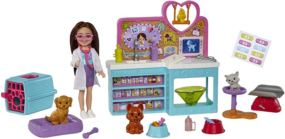 Barbie Chelsea Pet Vet Playset, Brunette Chelsea Doll, 4 Animal Figures, 18 Pet Vet Accessories, Great Gift for Ages 3 Years Old & Up