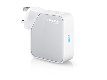 TP-LINK TL-WR810N Universal Wireless 300 Mbps Pocket Travel Router/Range Extender/AP/TV Adapter