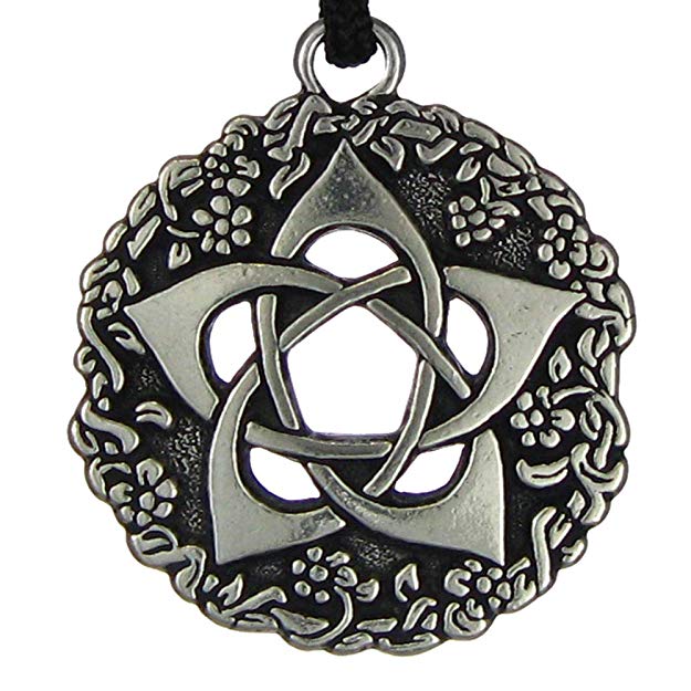 Pentacle of the Goddess Wiccan Jewelry Pagan Pentagram Necklace by Pepi