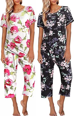 Ekouaer 2 Pack: Womens Pajamas Short Sleeve Sleepwear Tops and Capri Pants Pjs Print Pajama Sets