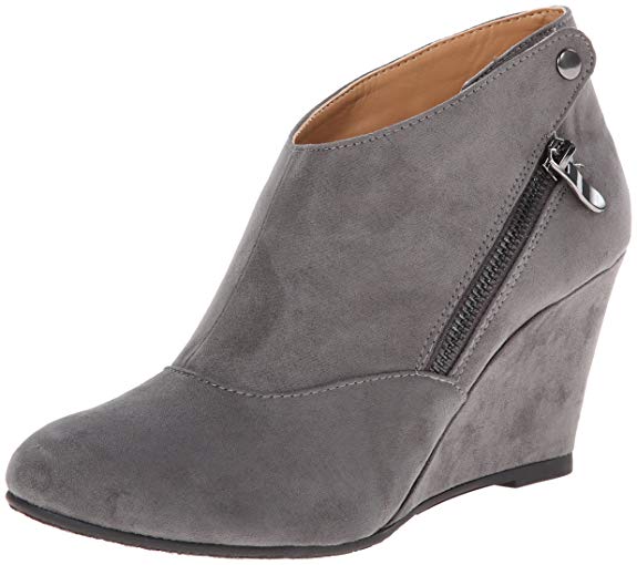 CL by Chinese Laundry Women's Valerie Wedge Bootie