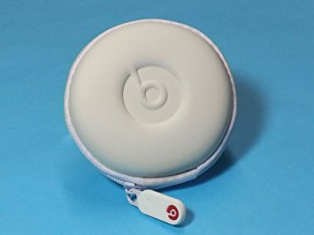 In-Ear Beats Earphone White Carrying Case for Dr.Dre, iBeats, Tour, Heart Beats by Lady Gaga, Diddy Beats, Power Beats, Gratitude, DNA, Diesel VEKTR, iSport Victory, iSport Immersion, Inspiration, ClarityMobile, NCredible N-Ergy, Street by 50, Lil Jamz, Turbine, Harajuku In-Ear Earphones