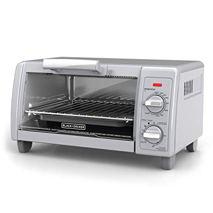 BLACK DECKER  4-Slice Toaster Oven with Easy Controls, Silver, TO1705SG
