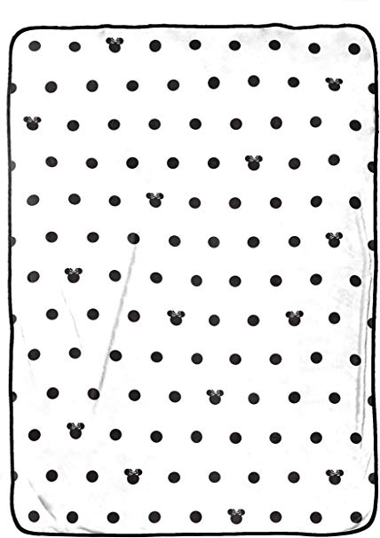 Disney Minnie Mouse Icon and Dots Blanket, Black/White