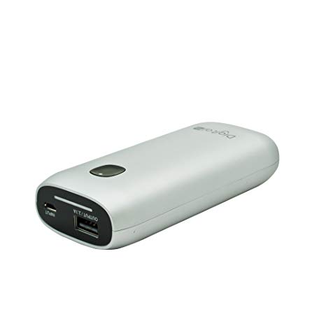 Digital2 Portable Battery PRO with LED Battery Life Indicator, Metallic Silver (DP-4400F_MS)