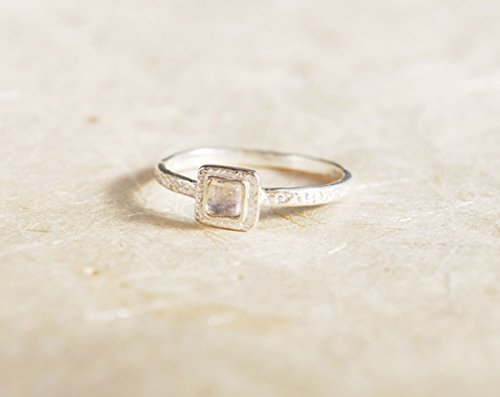 Dainty Everyday Silver Ring, Delicate Promise RIng, Square Moonstone Ring, Thin Silver RIng