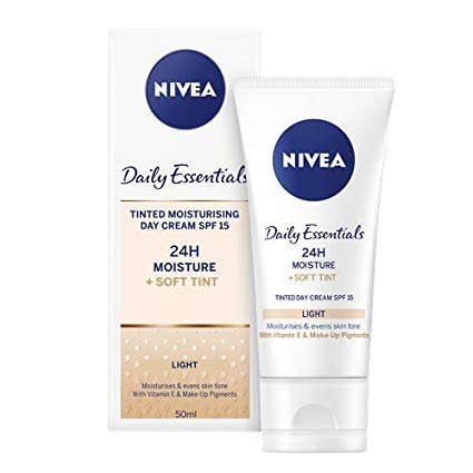 NIVEA Visage Tinted Moisturising Day Cream Natural - 50 ml SPF 15-pack 2