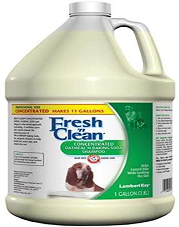 Lambert Kay Fresh'n Clean Oatmeal n Baking Soda Pet Shampoo, 1-Gallon