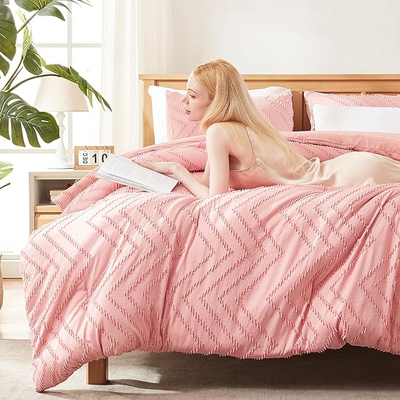 Cosybay Twin Comforter Set - Pink Boho Tufted Twin Bed Set, 2 Pieces All Season Down Alternative Twin Bedding Sets with 1 Comforter and(68"x88") 1 Pillow Sham(20"x26")-Twin/Twin XL Size