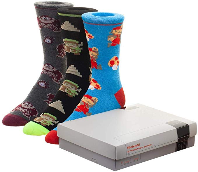 Nintendo NES Game Console 3 Pack Crew Socks Set