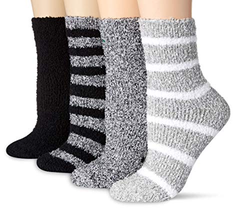 Amazon Essentials Women's 4-Pack Fuzzy Socks