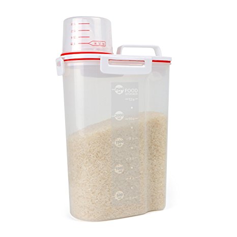 TR-03 Portable Storage Bin Rice Container With A Measuring Cup, Airtight Clear Plastic Kitchen Food Keeper for Grain Cereal Oatmeal Beans Jar, Simple Practical Convenient and Handy, 2.5L / 5 Lbs (Red)
