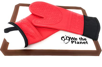 We The Planet Baking Mitts (Red)