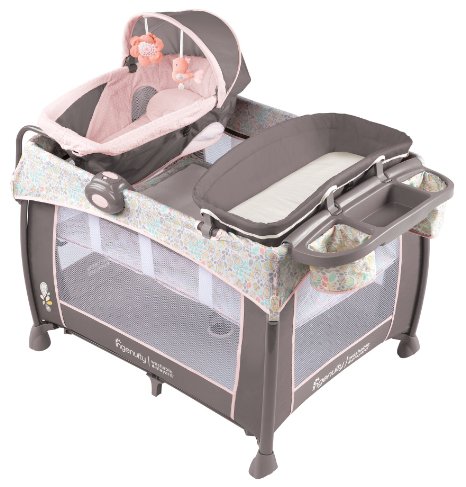 Ingenuity Washable Playard with Dream Centre Piper