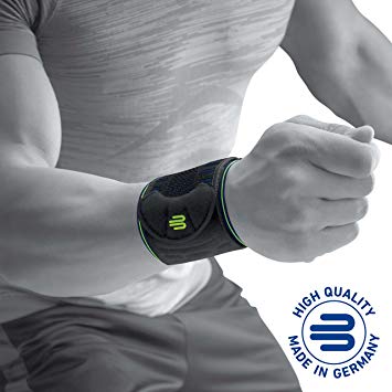 Bauerfeind Sports Wrist Strap - German Engineered Wrist Compression Support for Weightlifting, Crossfit, Tennis, Lifting - Adjustable Tightness Brace with 3D Airknit Fabric - 1 Per Box