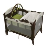 Graco Pack n Play Playard with Reversible Napper and Changer Go Green