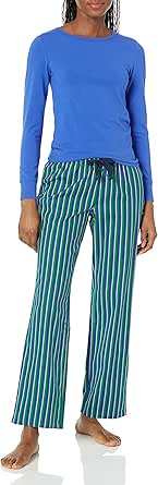 Amazon Essentials Women's Lightweight Flannel Pant and Long-Sleeve T-Shirt Sleep Set (Available in Plus Size)