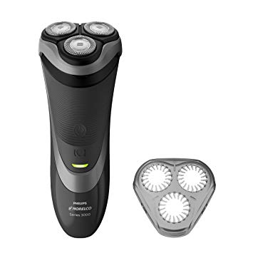 Philips Norelco Electric Shaver 3600 with Click-On Stubble Guard, S3560/85, Frustration Free Packaging