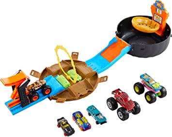 ​Hot Wheels Monster Trucks Stunt Tire Playset, Includes 3 Hot Wheels Monster Trucks & 3 Hot Wheels 1:64 Scale Vehicles, Gift for Kids 4 to 8 Years Old [Amazon Exclusive]