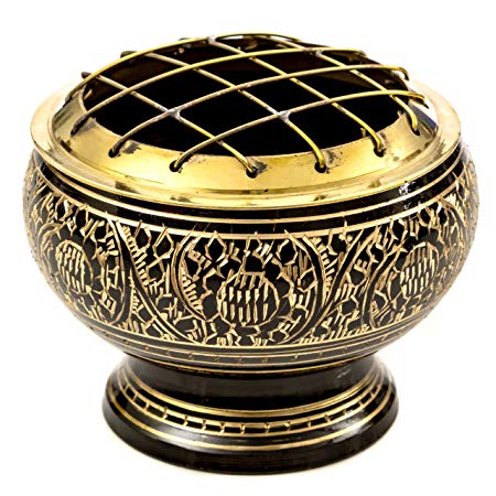 Alternative Imagination Beautiful Solid Brass Screen Burner with Golden Carving. Wood Coaster is Included. an Artistic Carved Burner. (Black)