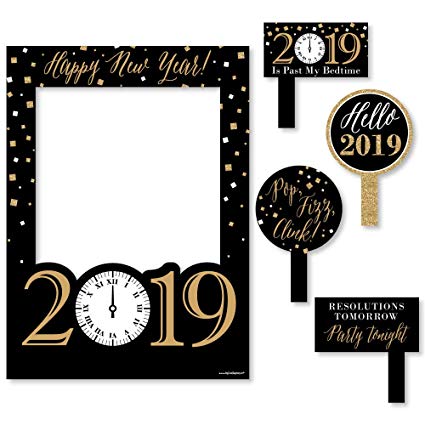 Big Dot of Happiness New Year's Eve - Gold - 2019 New Years Eve Party Selfie Photo Booth Picture Frame & Props - Printed on Sturdy Material