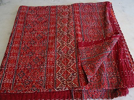 Queen Size Ikat Kantha Quilt, Reversible Bedcover Bedding Indian Throw, Kantha Quilt, Bohemian Kantha Bedspread, Indian Kantha Decor 001