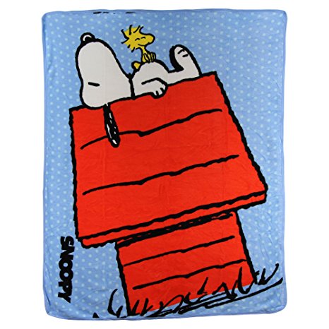 Kids Super Plush Sherpa Throw Blanket, 46x50-Inch (Peanuts "Snoopy")