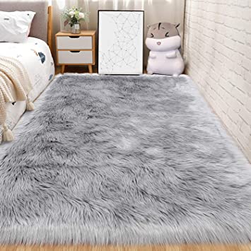 Andecor Soft Fluffy Faux Fur Bedroom Rugs 3 x 5 Feet Indoor Wool Sheepskin Area Rug for Girls Baby Living Room Chair Sofa Home Decor Floor Carpet, Grey