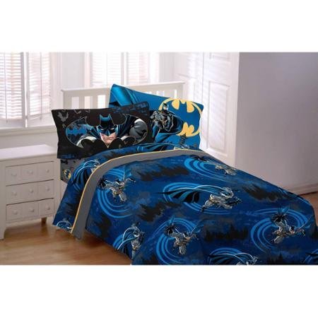 Batman Flannel Twin Sheet Set (Heroic Moves)