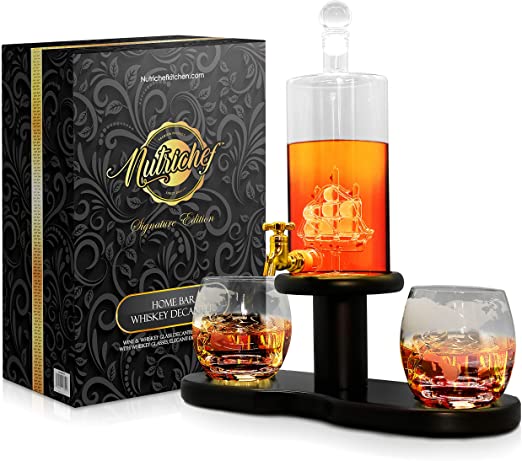 NutriChef Glass Whiskey Decanter - 780ml Barrel Whiskey Carafe Alcohol Decanter Set with Glasses, Lead Free Decanter w/ Spigot, Stopper & Base, For Brandy Wine Cognac Rum Gin Scotch Bourbon