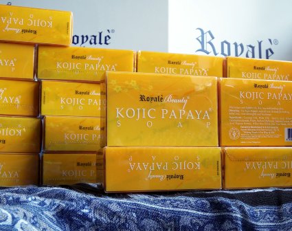 2 Royale Kojic Papaya Soaps 130g Ready to Ship