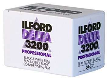 Ilford 1887710 DELTA 3200 Professional, Black and White Print Film, 135 (35 mm), ISO 3200, 36 Exposures