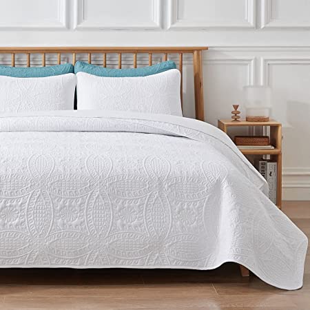VEEYOO Bedspread Quilt Set Queen Size - Soft Microfiber Lightweight Coverlet Quilt Set for All Season, Quilt Set 2 Piece (1 Quilt, 1 Pillow Sham), Classicsl White