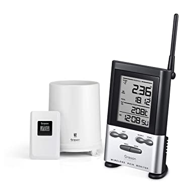 Oregon Scientific RGR126NY Wireless Rain Gauge with Outdoor Thermometer and Indoor Wireless Rain Monitor Weather Station