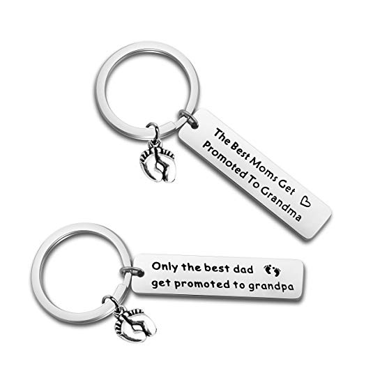 FEELMEM New Grandparents Gift The Best Dads/Moms Get Promoted to Grandpa/Grandma Keychain Set Grandparents to Be Grandchild Announcement Gifts