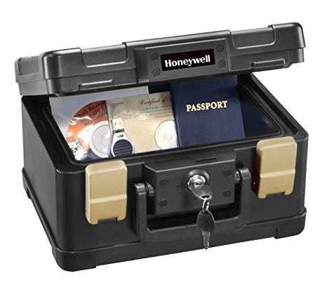 Honeywell 1102 1/2 Hour Fire/Water Safe Chest 4.3 litres