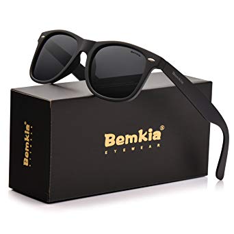 Bemkia Wayfarer Polarized Sunglasses Men Women 58mm Len Plastic Frame