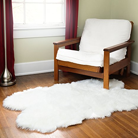 Silky Super Soft White Faux Sheepskin Shag Rug | Top Quality Faux Fur | Machine Washable | Great for Photography Decor Bedroom | Real Look Without Harming Animals (Quad Pelt (3'x5'), White)