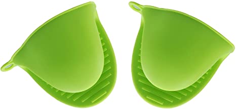 Wyssliving Mini Finger Mitts Silicone Heat Resistant Pinch Grips Pot holders Set for Kitchen Cooking and Baking, Silicone Oven Mitts Gloves Green 1Pair