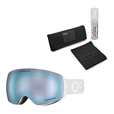 Oakley Flight Deck XM Snow Goggle with Lens Cleaning Kit