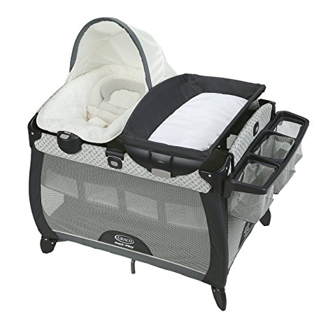 Graco Pack 'n Play Quick Connect Portable Napper Deluxe with Bassinet, McKinley