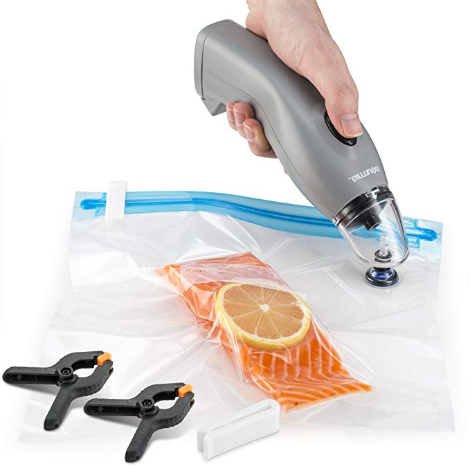 Gourmia GVS9945 Sous Vide Vacuum Sealer and Bag Set - Operated Battery Sealer, 5 Reusable Heavy Duty 3qt Bags, 1 Sealing Clip, 2 Cooking Clips - Keeps Fresh 5 X Longer - Prevents Freezer Burn