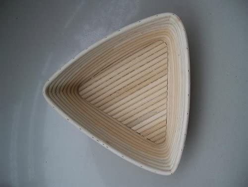 Masterproofing Triangle Banneton Basket (250g Dough)- 20.520.58.5cm