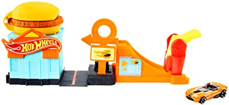 Hot Wheels Downtown Burger Dash Playset