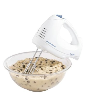 Hamilton Beach 62682RZ Hand Mixer with Snap-On Case White