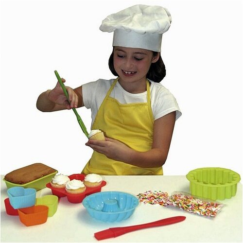 10 Piece The Little Cook Silicone Bakeware Set
