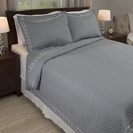 Lavish Home Valencia Embroidered 3 Piece Quilt Set - Full/Queen